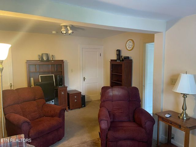 206 Doughty Drive, Knoxville, TN 37918