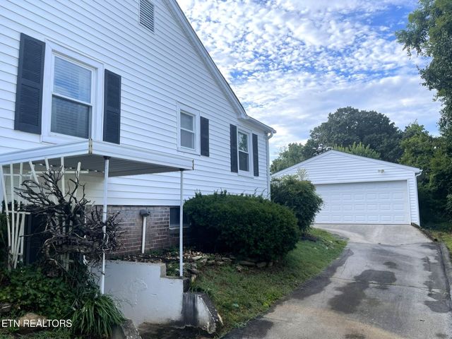 206 Doughty Drive, Knoxville, TN 37918
