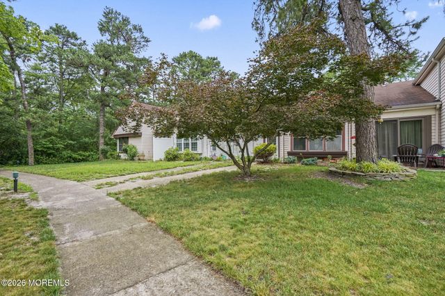 461C Andover Court, Manchester, NJ 08759