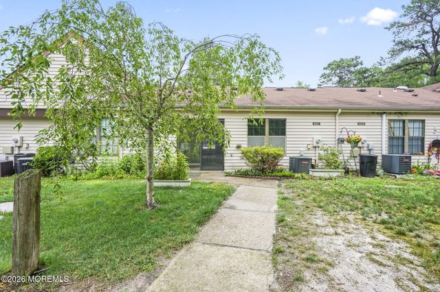 461C Andover Court, Manchester, NJ 08759