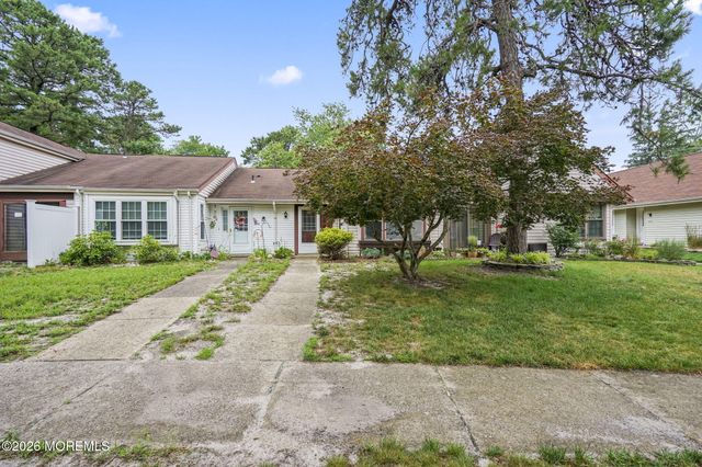 461C Andover Court, Manchester, NJ 08759
