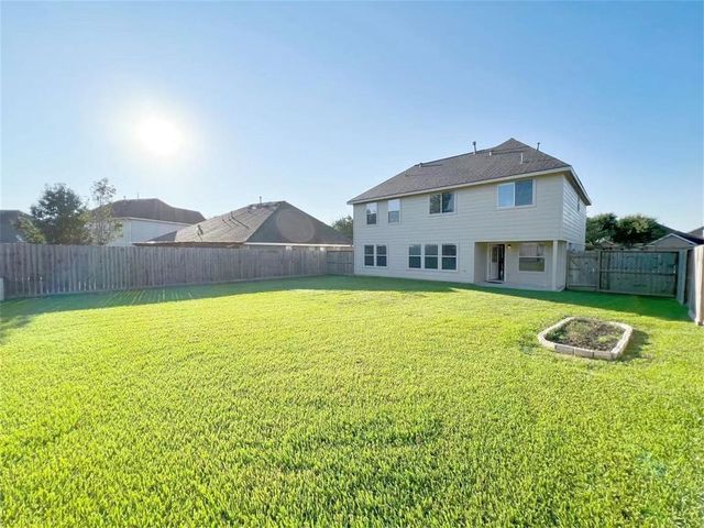 18102 Redoak Manor Lane, Cypress, TX 77433