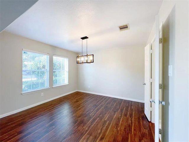 18102 Redoak Manor Lane, Cypress, TX 77433