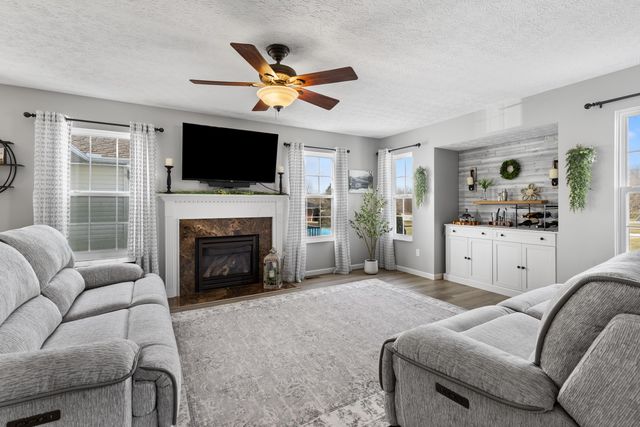 101 Bennington Street, Johnstown, OH 43031