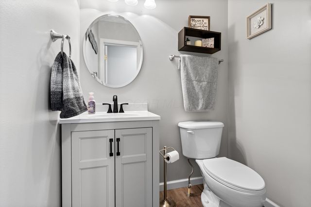 101 Bennington Street, Johnstown, OH 43031