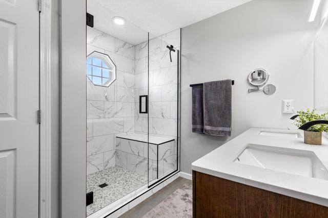 101 Bennington Street, Johnstown, OH 43031