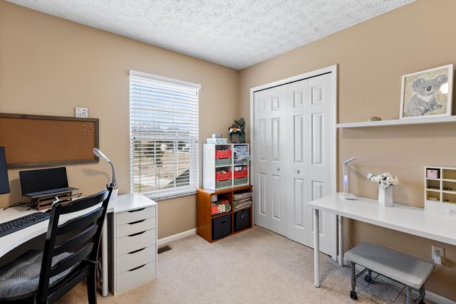 101 Bennington Street, Johnstown, OH 43031