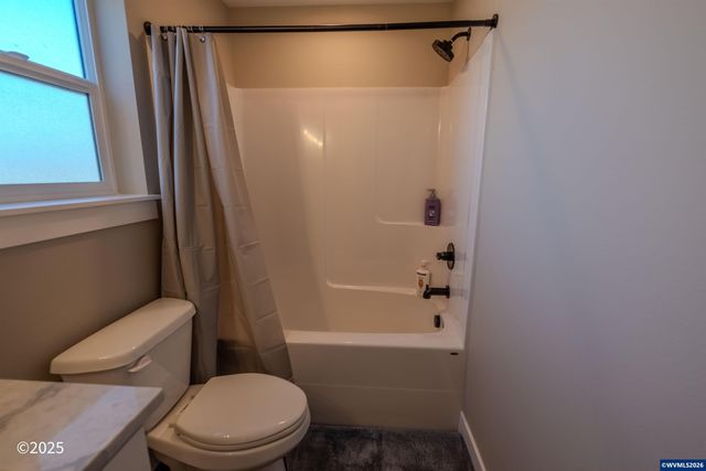 780 778 E Jefferson St, Stayton, OR 97383