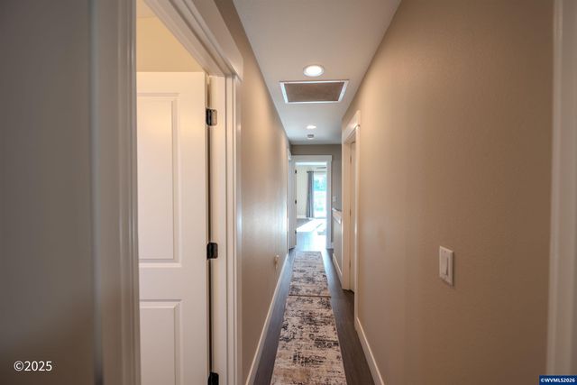 780 778 E Jefferson St, Stayton, OR 97383