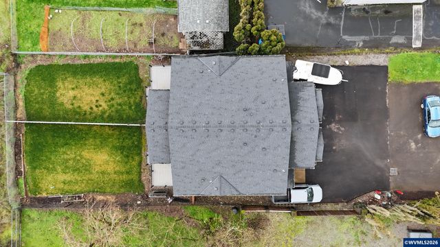 780 778 E Jefferson St, Stayton, OR 97383