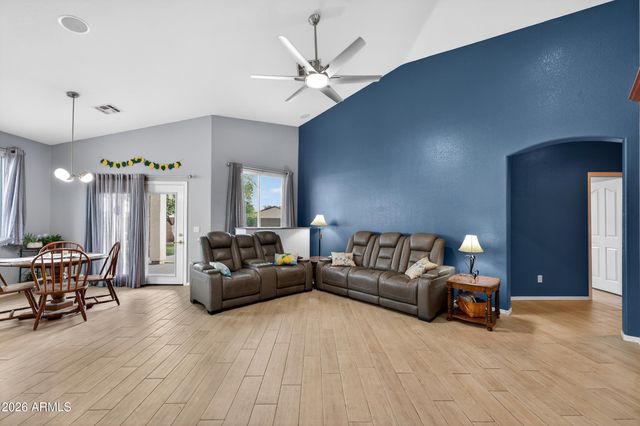 10463 E JAN Circle, Mesa, AZ 85209