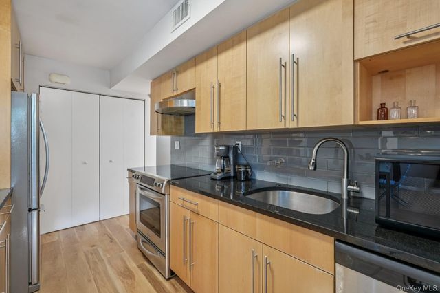 208 Harris Road FA4, Bedford Hills, NY 10507