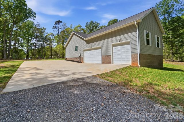 2430 Shuford Road, Lincolnton, NC 28092
