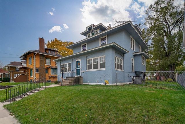 432 Vermont Street, Waterloo, IA 50701