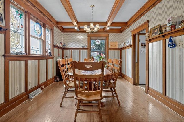 432 Vermont Street, Waterloo, IA 50701