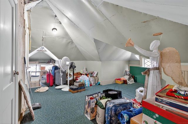 432 Vermont Street, Waterloo, IA 50701