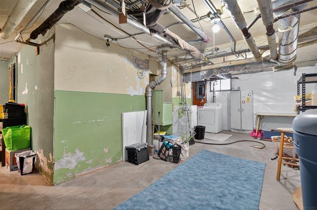 432 Vermont Street, Waterloo, IA 50701