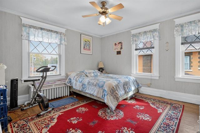 432 Vermont Street, Waterloo, IA 50701