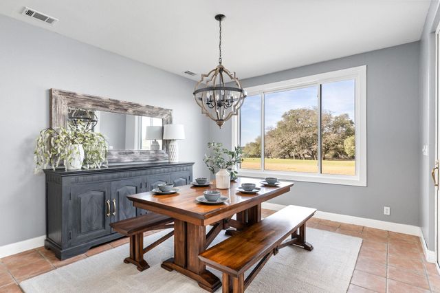 2433 Founders CIR, Spicewood, TX 78669