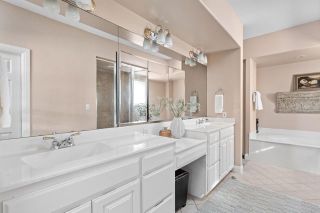 2433 Founders CIR, Spicewood, TX 78669