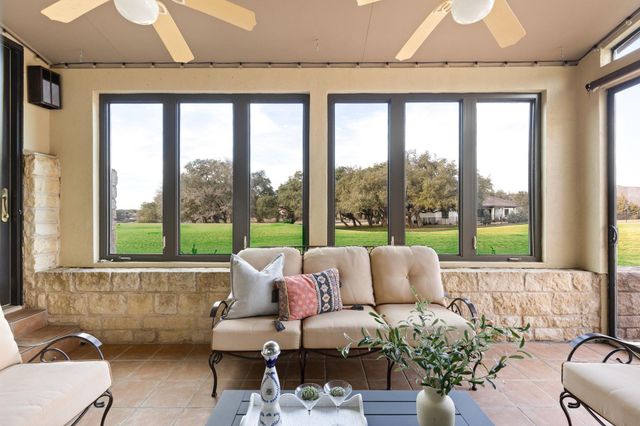 2433 Founders CIR, Spicewood, TX 78669