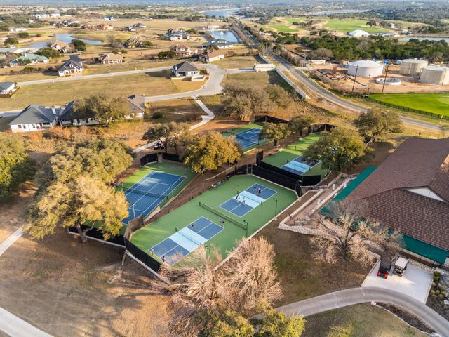 2433 Founders CIR, Spicewood, TX 78669