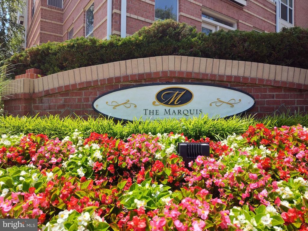 2791 CENTERBORO DR #272, Vienna, VA 22181