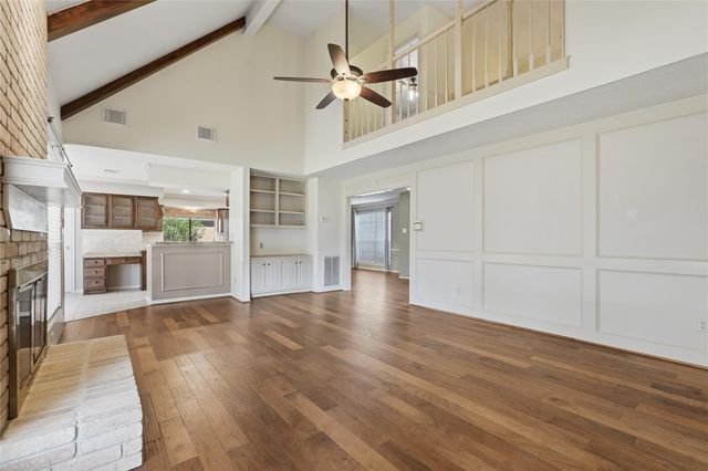 3823 Village Oaks Drive, Houston, TX 77339