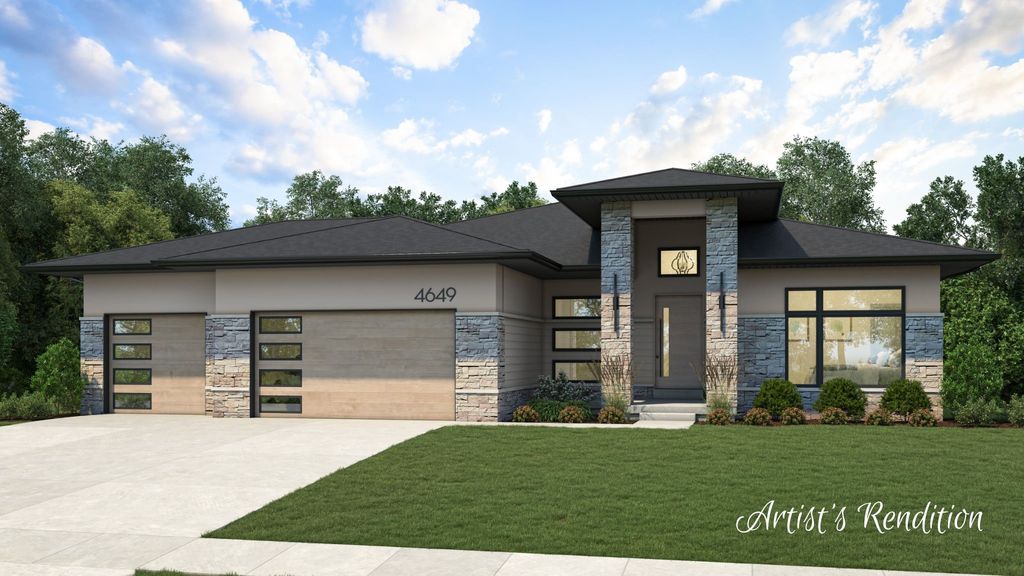 4649 176th Court, Urbandale, IA 50132