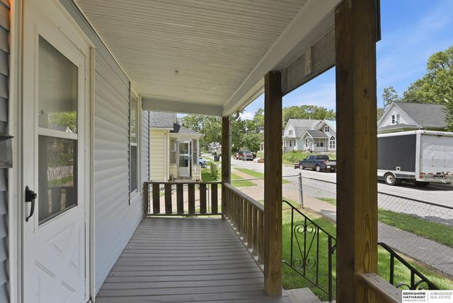 2015 Fowler Avenue, Omaha, NE 68110