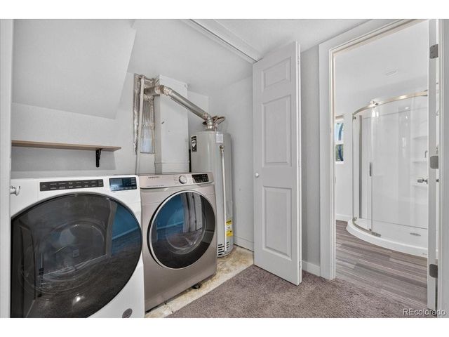 1661 S Walden Ct, Aurora, CO 80017