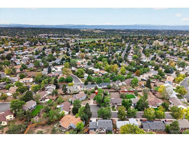 1661 S Walden Ct, Aurora, CO 80017