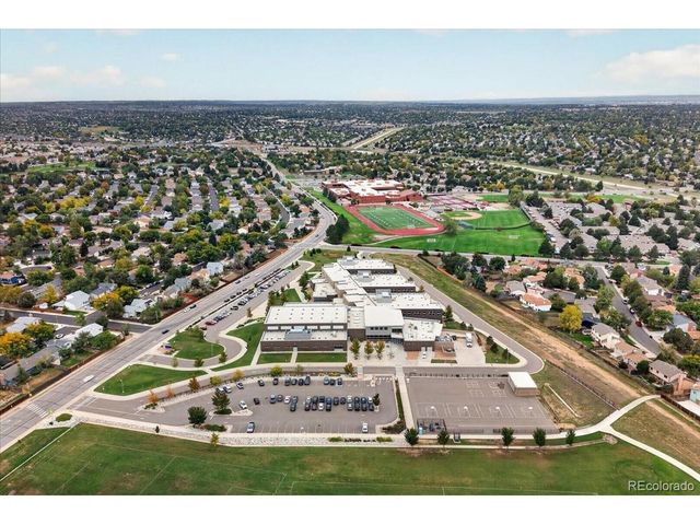 1661 S Walden Ct, Aurora, CO 80017