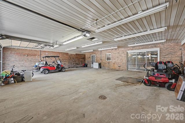 184 Hawkins Holler Drive, Salisbury, NC 28146