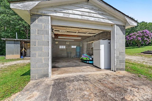 184 Hawkins Holler Drive, Salisbury, NC 28146