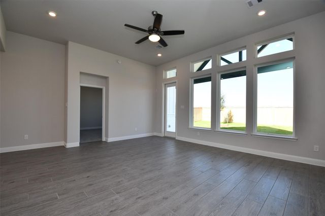 19718 Dwight Eisenhower Drive, Cypress, TX 77433