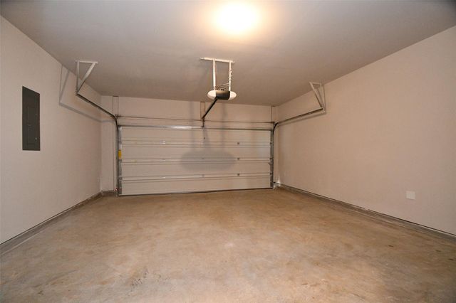 19718 Dwight Eisenhower Drive, Cypress, TX 77433