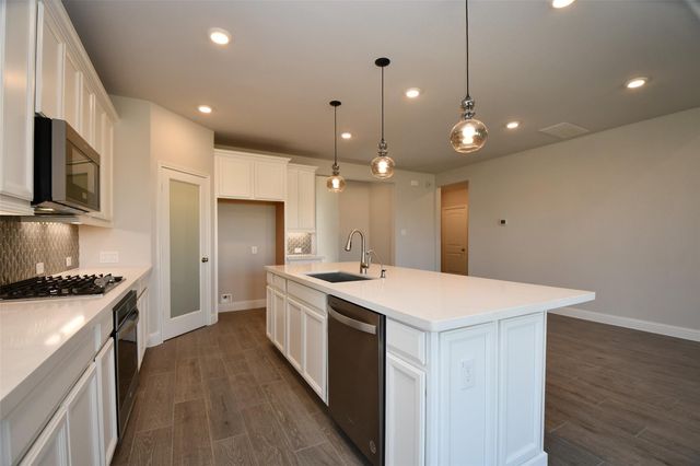 19718 Dwight Eisenhower Drive, Cypress, TX 77433