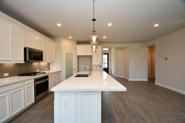 19718 Dwight Eisenhower Drive, Cypress, TX 77433