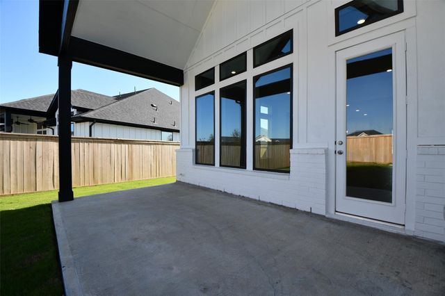 19718 Dwight Eisenhower Drive, Cypress, TX 77433