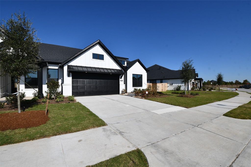 19718 Dwight Eisenhower Drive, Cypress, TX 77433