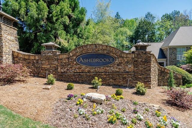 3004 Asheton Place NE, Marietta, GA 30068