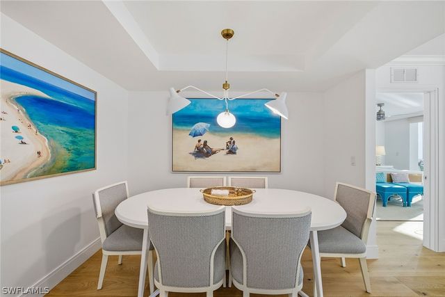 400 Park Shore DR 400, Naples, FL 34103