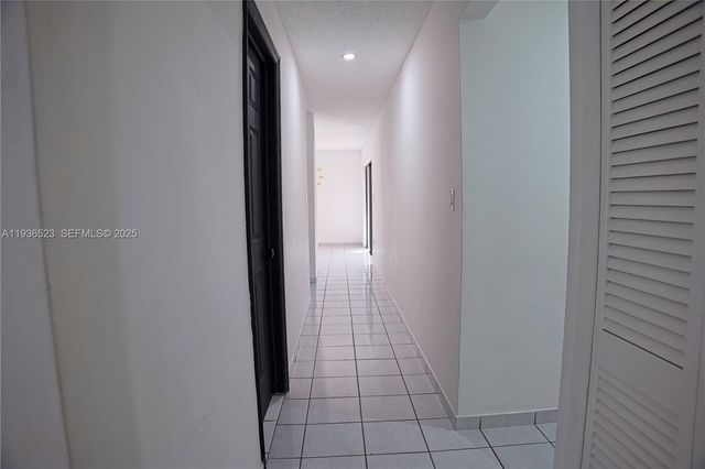 13238 NW 8th Ter, Miami, FL 33182