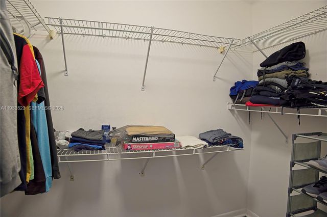 13238 NW 8th Ter, Miami, FL 33182