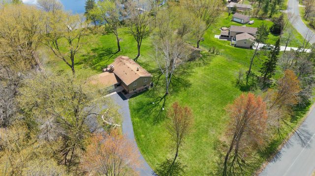 19601 Orwell Avenue N, Marine On Saint Croix, MN 55047