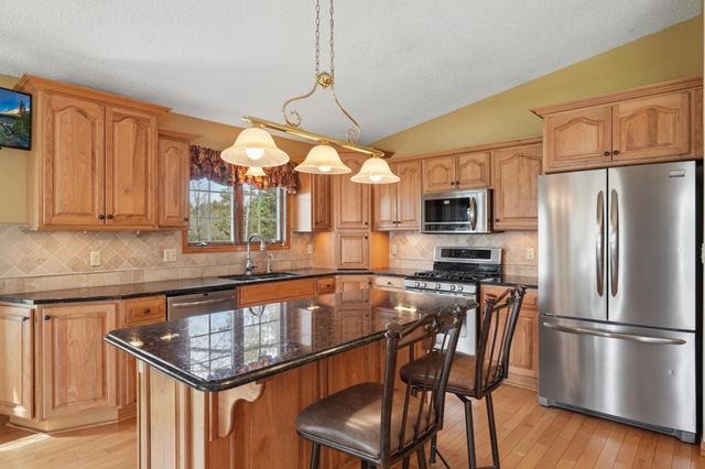 19601 Orwell Avenue N, Marine On Saint Croix, MN 55047