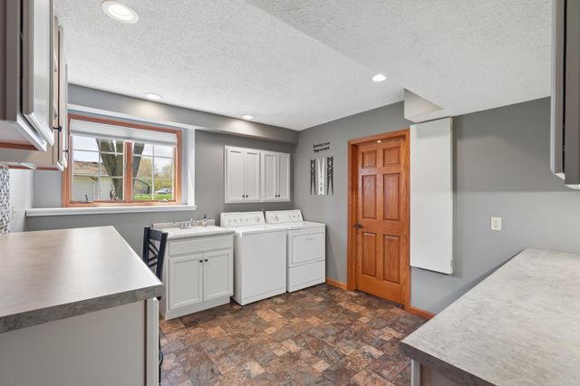 19601 Orwell Avenue N, Marine On Saint Croix, MN 55047