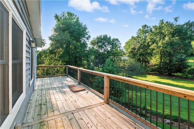 3235 Clarks Bridge Road, Gainesville, GA 30506