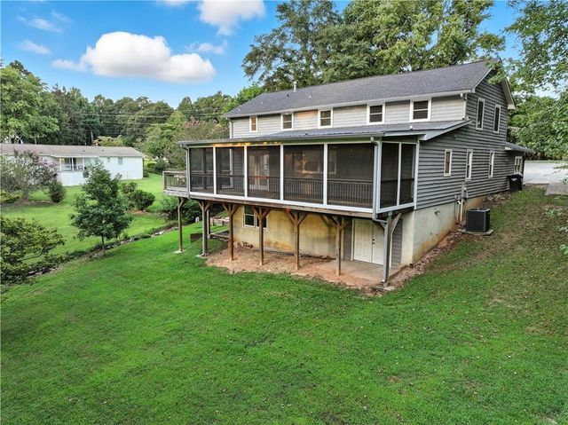 3235 Clarks Bridge Road, Gainesville, GA 30506